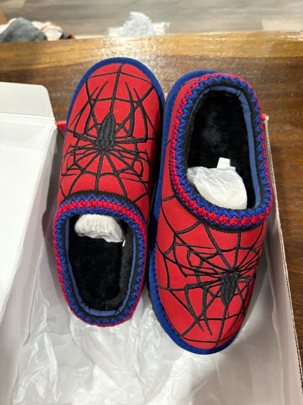 Limited Edition Spider Man Mules Slides Shoes sz 6.5 M 8W NEW